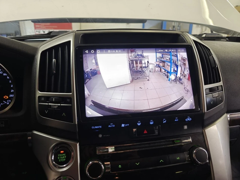 Переходная рамка Toyota Land Cruiser 200 (2007-2015) F3 Тип-A (10")